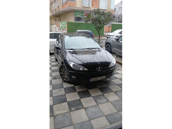 Sahibinden Peugeot 206 1.4 HDi Fever 2006 Model