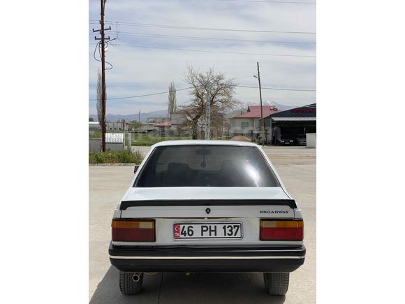 Sahibinden Renault R 9 1.4 Broadway GTE 1993 Model 