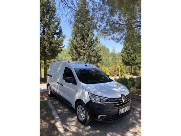 Sahibinden Renault Express Van  hatasız boyasız   
