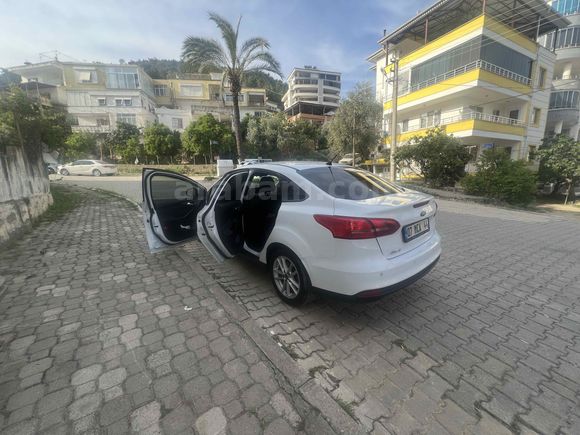 Sahibinden Ford Focus 1.6 TDCi Trend X 2015 Model 