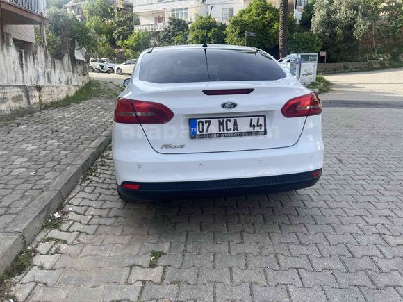 Sahibinden Ford Focus 1.6 TDCi Trend X 2015 Model 