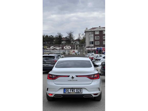 Sahibinden Renault Megane 1.3 TCe Joy Comfort 2022 Model Ankara