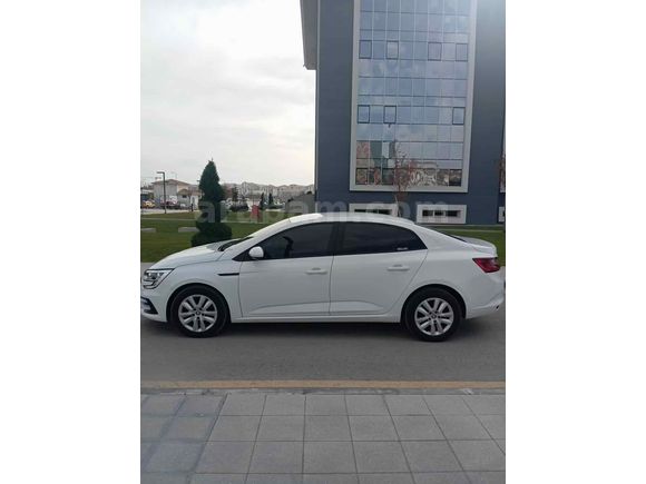 Sahibinden Renault Megane 1.3 TCe Joy Comfort 2022 Model Ankara