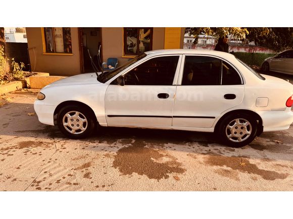Sahibinden Hyundai Accent 1.5 GLS 1999 Model 
