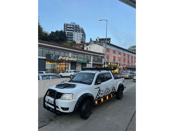 Sahibinden motor hasarlı Tata Xenon 4x4 2012 Model 