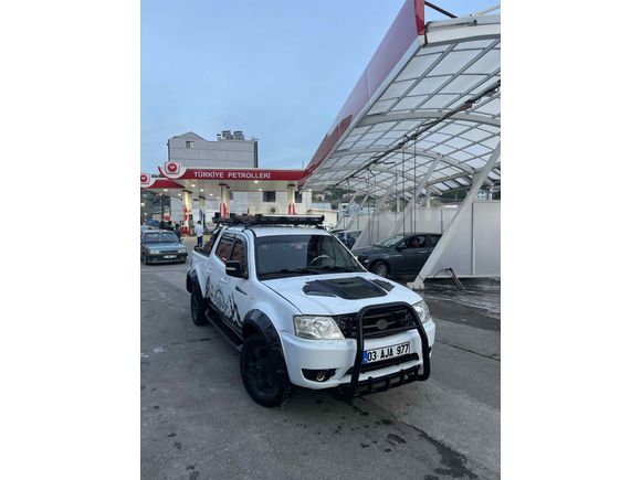 Sahibinden motor hasarlı Tata Xenon 4x4 2012 Model 