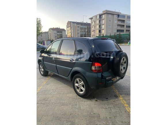 Sahibinden Renault Scenic RX4 2.0 2000 Model 