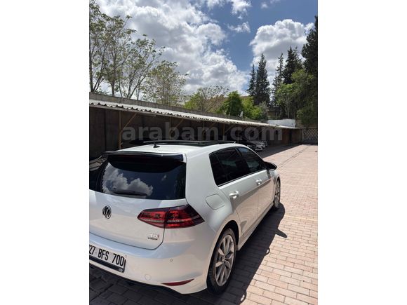 Sahibinden Volkswagen Golf 1.6 TDi BlueMotion Highline 2016 Model  Cam tavan