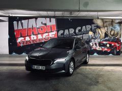 YARGI MENSUBUNDAN HATASIZ-BOYASIZ-TRAMERSİZ KAPALI GARAJDA MUHAFAZA EDİLMİŞ SKODA OCTAVİA