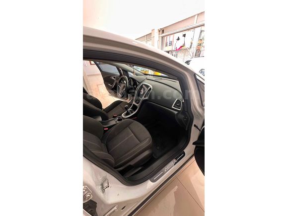 Sahibinden Opel Astra 1.3 CDTI Sport 2012 Model 