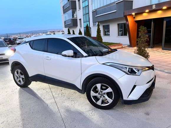 Sahibinden Toyota C-HR 1.2 Turbo Dynamic 2017 Model