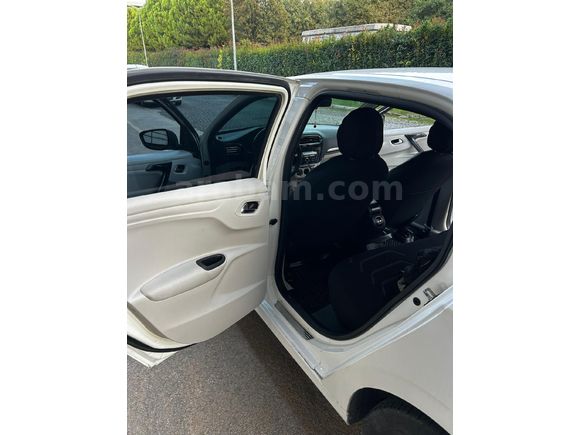 Sahibinden Peugeot 301 1.6 HDi Allure 2013 Model