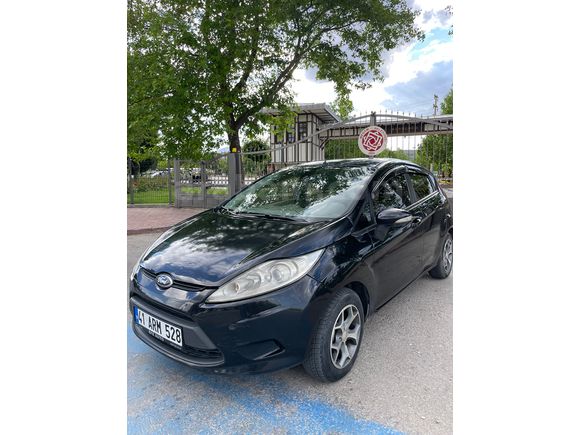 Sahibinden Ford Fiesta 1.4 TDCi Trend 2010 Model 