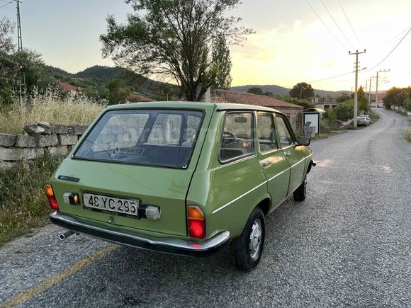 YÖRÜK OTO"dan 80 ORİJİNAL FULL BAKIMLI RENAULT 12