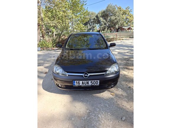 DÜŞÜK KİLOMETRE BAKIMLI TAM OTOMATİK CORSA