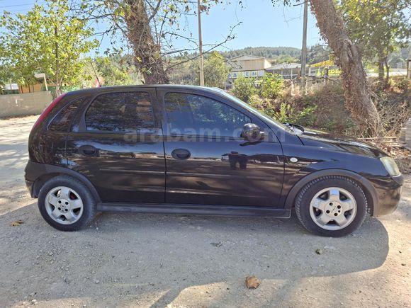 DÜŞÜK KİLOMETRE BAKIMLI TAM OTOMATİK CORSA