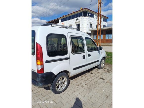 Sahibinden Renault Kangoo 1.9 D 2000 Model