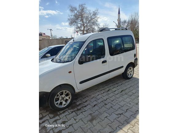 Sahibinden Renault Kangoo 1.9 D 2000 Model