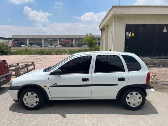 Sahibinden Opel Corsa 1.4 Swing 1997 Model 