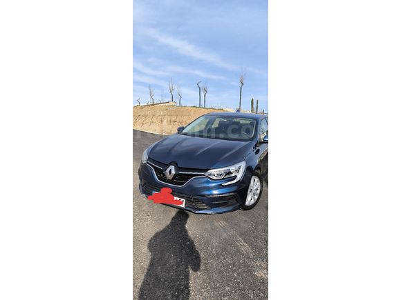 Sahibinden Renault Megane 1.3 TCe Joy 2021 Model  93.000 km Mavi
