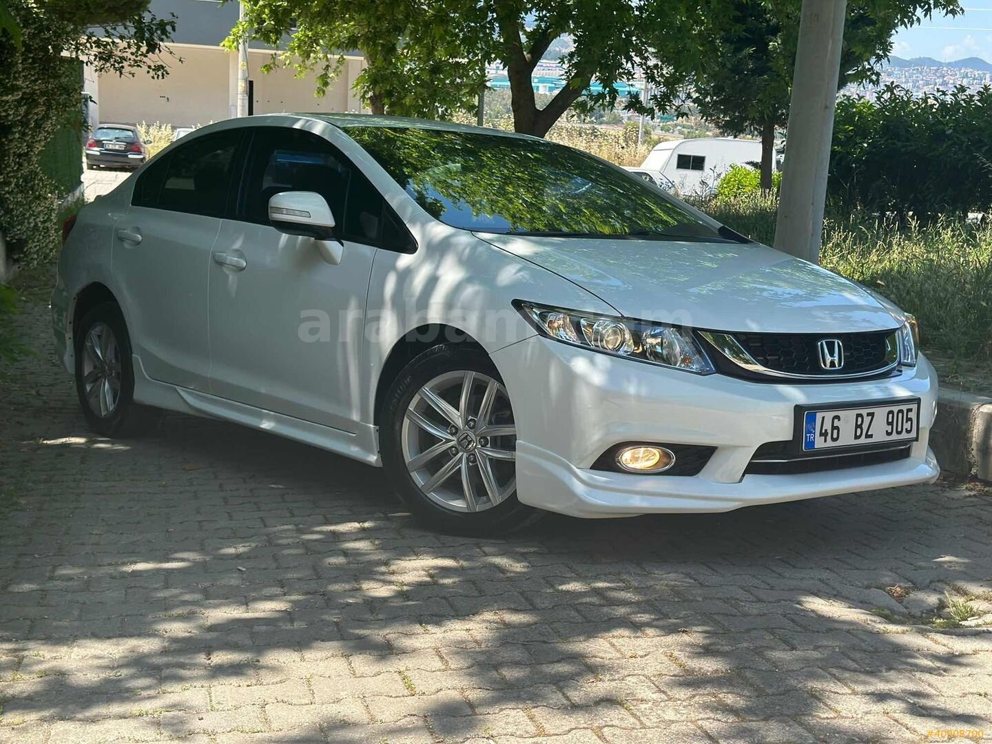Galeriden Honda Civic 1.6i VTEC Dream 2016 Model İzmir 152.000 km Beyaz 1