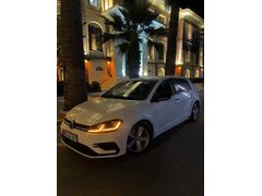 GOLF 7,5 R Line Görünümlü  Değişensiz  