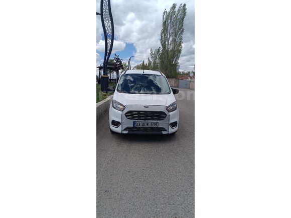 Sahibinden Ford Tourneo Courier 1.5 TDCi Titanium Plus 2022 Model  54.000 km Beyaz