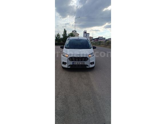 Sahibinden Ford Tourneo Courier 1.5 TDCi Titanium Plus 2022 Model  54.000 km Beyaz