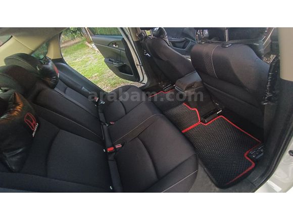 90.000KM ECO ELEGANCE DEĞİŞENSİZ 2 PARÇA BOYALI MANUEL VİTES