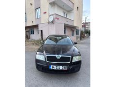 Sahibinden Skoda Octavia 1.6 Ambiente 2006 Model  230000 km Siyah