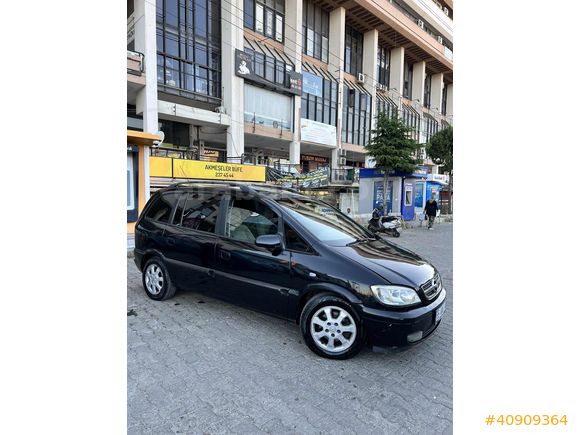 BRT OTOMOTİV'DEN OPEL ZAFİRA 7 KİŞİLİK FIRSAT ARACI