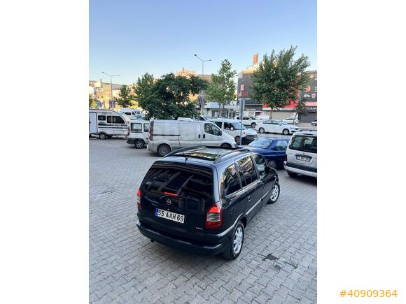 BRT OTOMOTİV'DEN OPEL ZAFİRA 7 KİŞİLİK FIRSAT ARACI