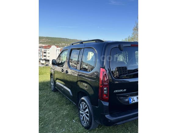 Sahibinden Fiat Doblo Combi 1.5 BlueHDi Urban 2023 Model 