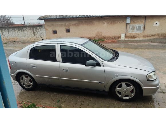 SAHİBİNDEN 2000 OPEL ASTRA 1.6 CD - TAVAN BOYASIZ / ÖNEMLİ YERLERİ İŞLEMSİZ!