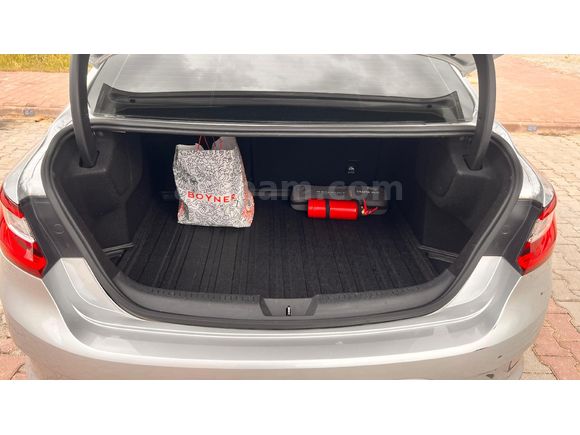 Sahibinden Renault Megane 1.3 TCe Joy 2020 Model  68.300 km Gri (metalik)