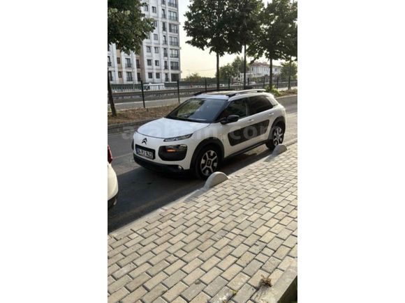 Sahibinden Citroen C4 1.2 PureTech 2015 Model  126.000km Beyaz