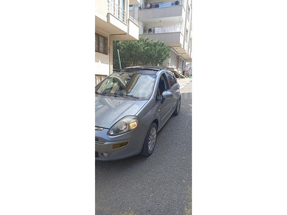 Sahibinden Fiat Punto EVO 1.4 Multiair Dynamic 2011 Model  180.000 km Gri (Gümüş)