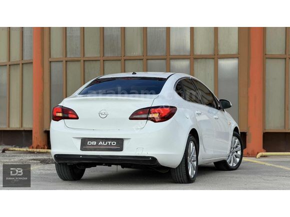 1.6 DİZEL OTOMATİK 142.00 km en fulu