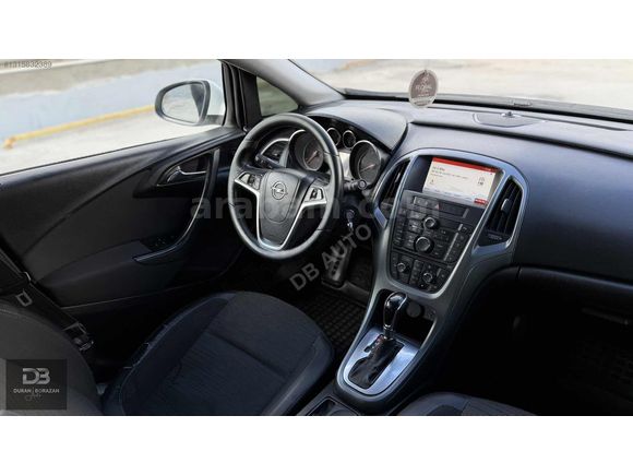 1.6 DİZEL OTOMATİK 142.00 km en fulu