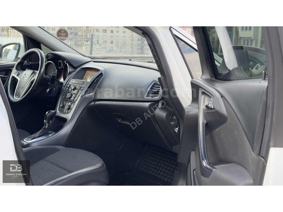 1.6 DİZEL OTOMATİK 142.00 km en fulu
