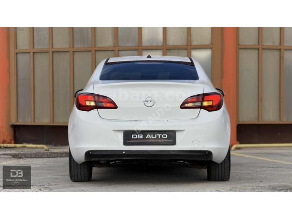 1.6 DİZEL OTOMATİK 142.00 km en fulu
