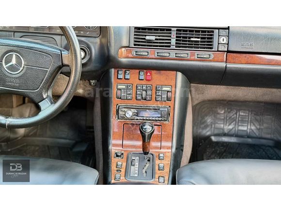DB AUTO'DAN NADİR TEMİZLİKTE W140 300SEL
