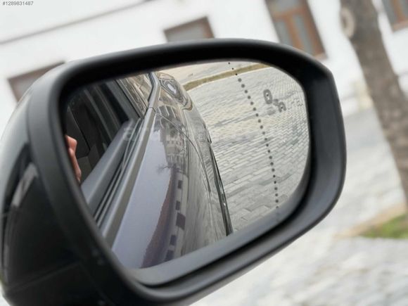 OKAS MOTORS' DAN HATASIZ BOYASIZ MEGANE E TECH