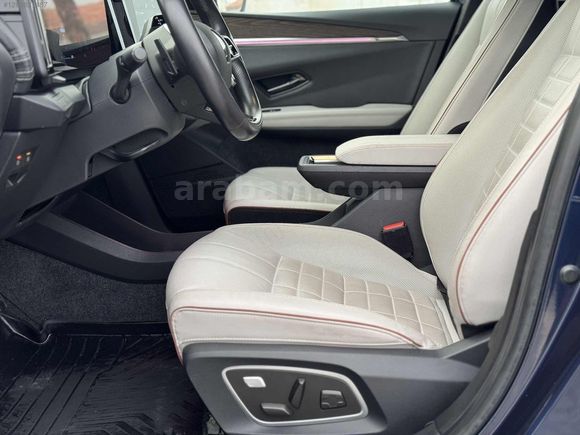 OKAS MOTORS' DAN HATASIZ BOYASIZ MEGANE E TECH