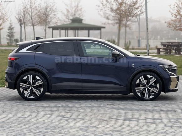 OKAS MOTORS' DAN HATASIZ BOYASIZ MEGANE E TECH