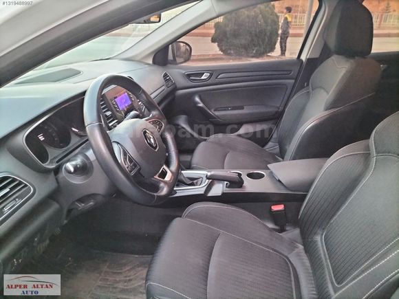 ALPER ALTAN AUTO DAN BAKIMLI HASARSIZ MEGANE TOUCH OTOMATİK...