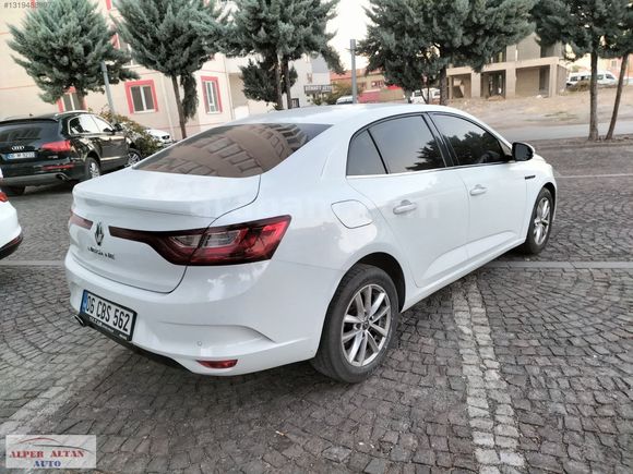 ALPER ALTAN AUTO DAN BAKIMLI HASARSIZ MEGANE TOUCH OTOMATİK...