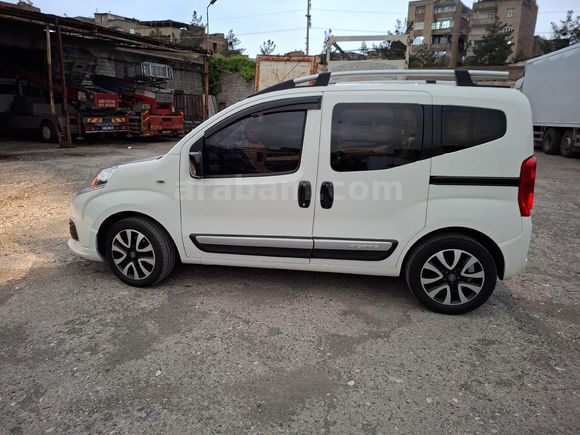 Sahibinden Fiat Fiorino Combi 1.3 Multijet Premio 2020 Model  71.150 km Beyaz