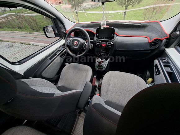 Sahibinden Fiat Fiorino Combi 1.3 Multijet Premio 2020 Model  71.150 km Beyaz