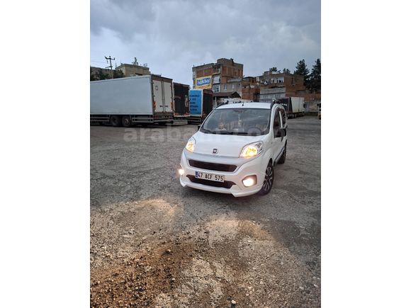 Sahibinden Fiat Fiorino Combi 1.3 Multijet Premio 2020 Model  71.150 km Beyaz